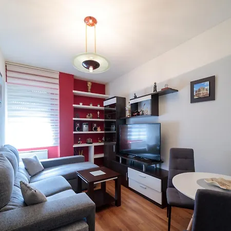 Apartment El Soto Zamora