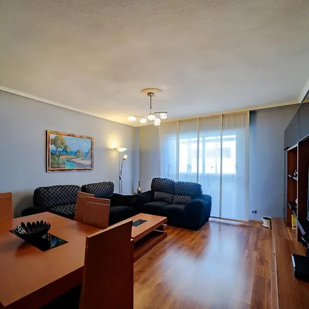 El Soto Apartment *